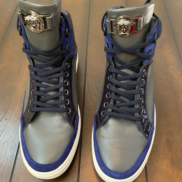 Versace Sneakers - Picture 2 of 6